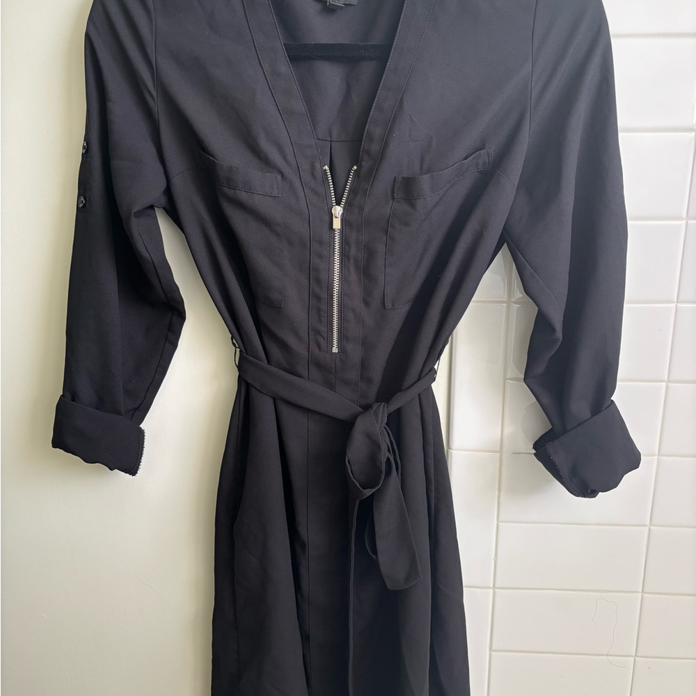 Elegant Black Zippered Dress